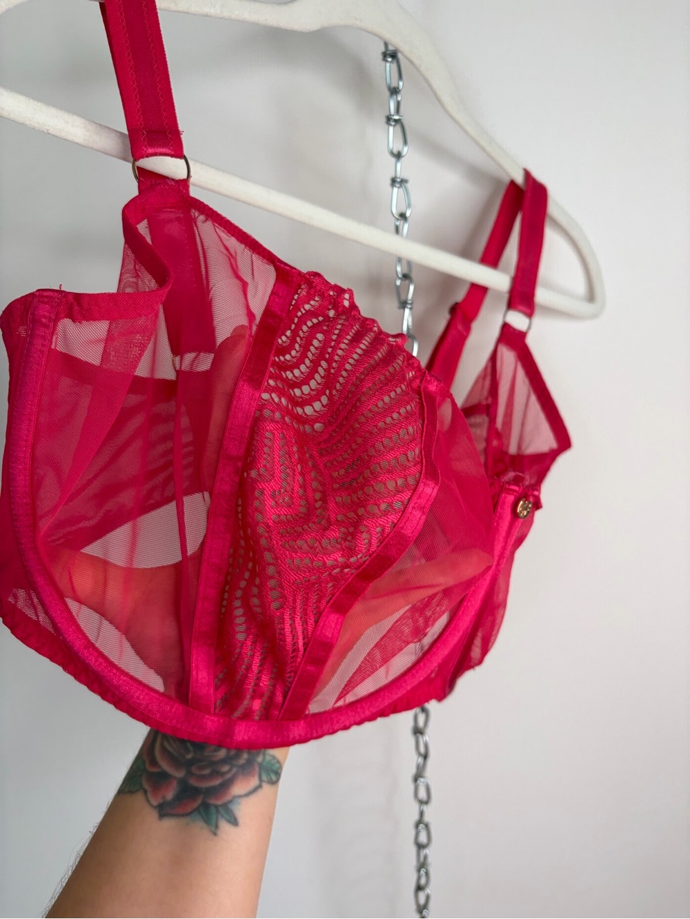 Sheer Fuchsia Underwire Bra with Embroidered Accents - Picture 2 of 7